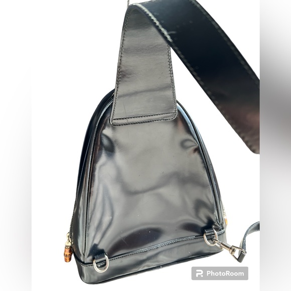 EUC GUCCI CROSSBODY NO CORNER RUBERS BAMBOO ZIPPER CLOSURE DETAIL 8.5x9.5 - Picture 4 of 10